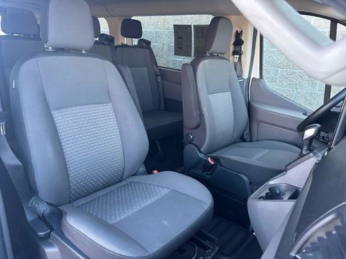 Used 2023 Ford Transit 350 XLT image 35