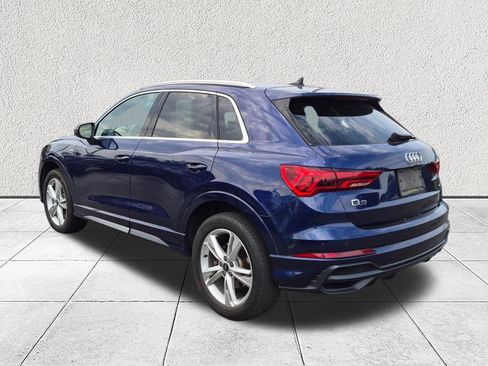 Used 2022 Audi Q3 2.0T Premium w/ Convenience Package AWD/4WD image 5