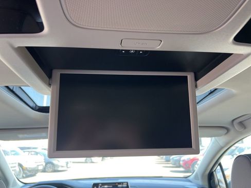 New 2026 Honda Odyssey Touring image 11