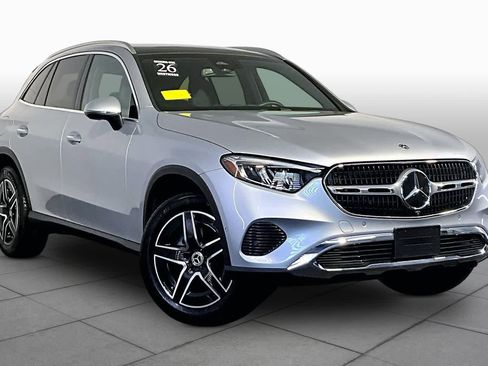 Certified 2026 Mercedes-Benz GLC 300 4MATIC image 3