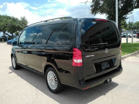Used 2023 Mercedes-Benz Metris Passenger image 15