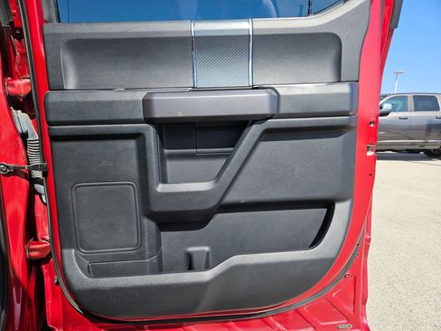 Used 2019 Ford F150 XLT w/ Equipment Group 302A Luxury image 26