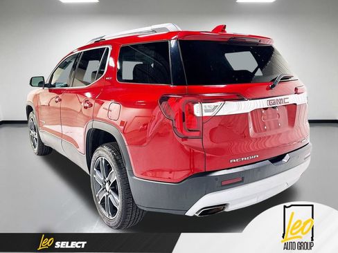 Used 2021 GMC Acadia SLT w/ Technology Package AWD/4WD image 10