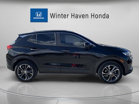 Used 2021 Buick Encore GX Select image 9