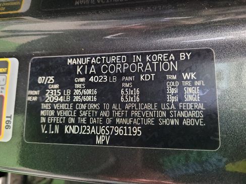 Used 2025 Kia Soul LX image 33