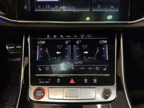 Used 2024 Audi RS Q8 image 19