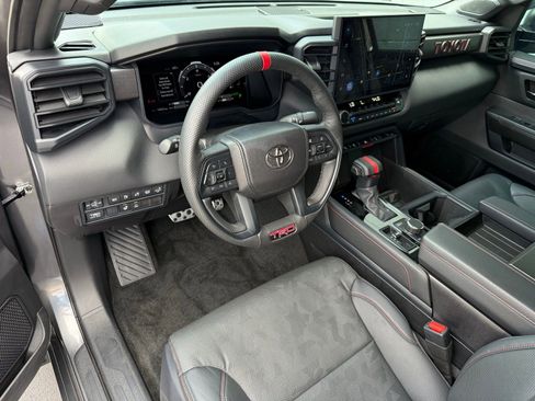 Used 2025 Toyota Tundra TRD Pro AWD/4WD image 11