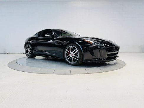 Used 2017 Jaguar F-TYPE R AWD/4WD image 5