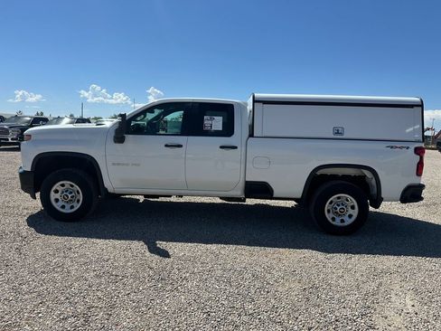 Used 2021 Chevrolet Silverado 2500 W/T w/ WT Convenience Package AWD/4WD image 6