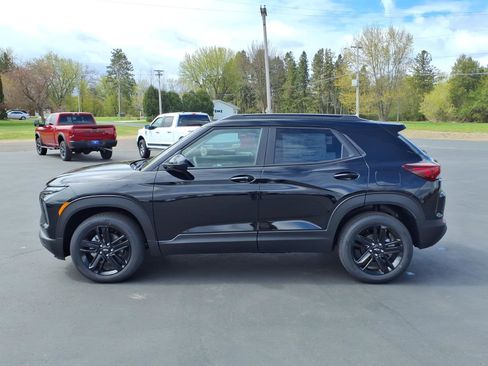 New 2026 Chevrolet TrailBlazer LT AWD/4WD image 2