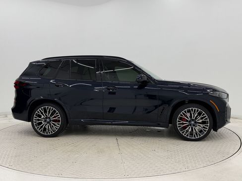 Certified 2025 BMW X5 xDrive40i w/ Executive Package AWD/4WD image 8