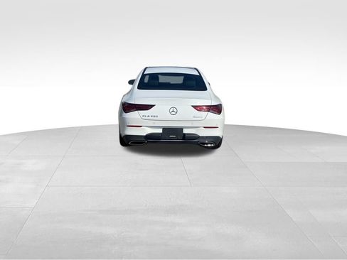 Certified 2022 Mercedes-Benz CLA 250 4MATIC image 4