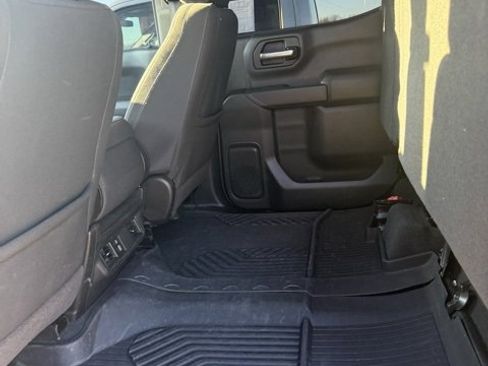 Used 2025 Chevrolet Silverado 1500 Custom Trail Boss image 21