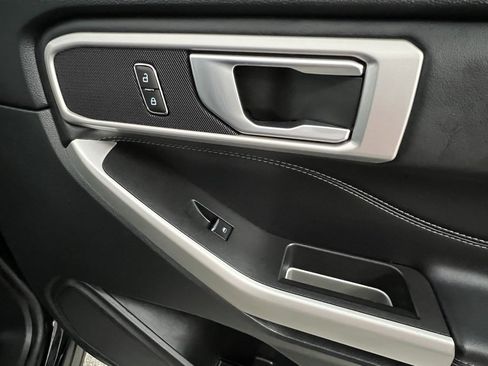 Used 2024 Ford Explorer XLT w/ Equipment Group 202A image 62