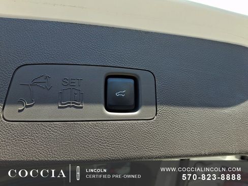 Used 2023 Lincoln Corsair AWD w/ Equipment Group 101A image 29
