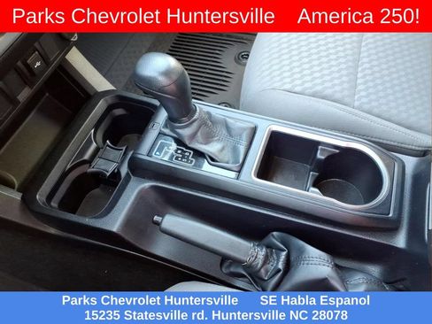 Used 2023 Toyota Tacoma SR AWD/4WD image 9