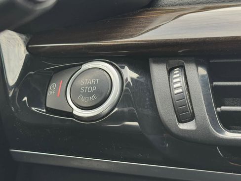 Used 2018 BMW X6 xDrive50i w/ M Sport Package image 7