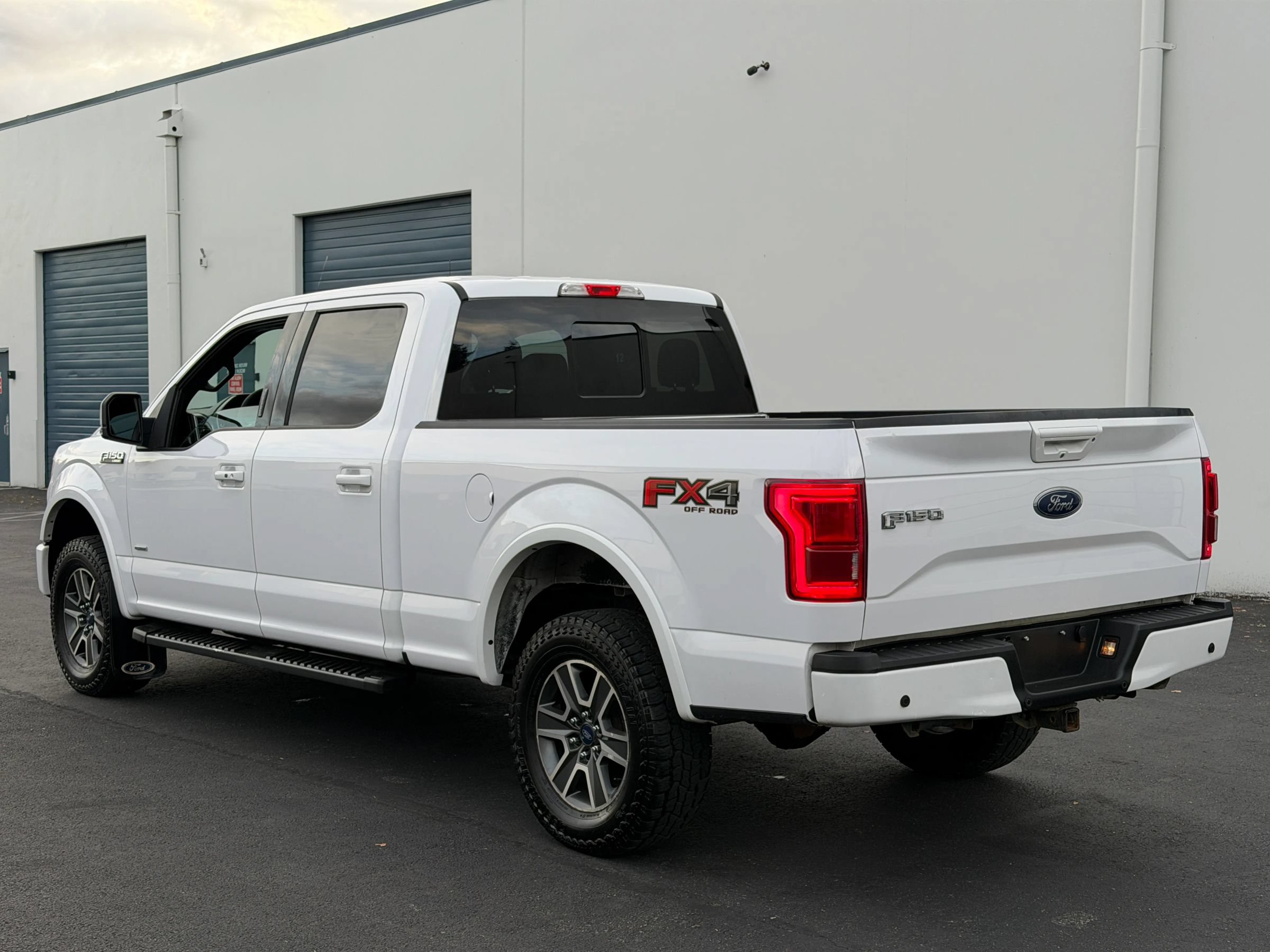 Used 2015 Ford F150 Lariat w/ Equipment Group 501A Mid AWD/4WD image 3