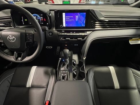 New 2026 Toyota Camry SE FWD image 24
