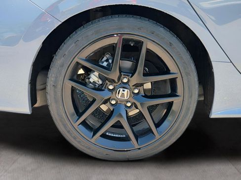 Used 2024 Honda Civic Sport image 27