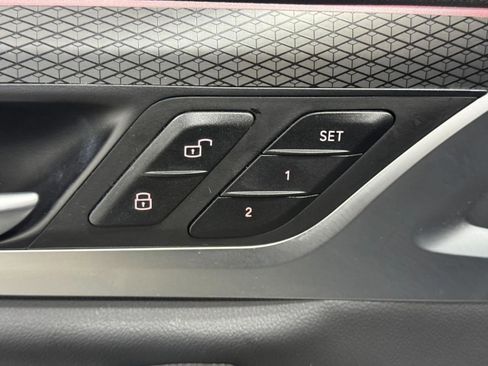 Used 2023 BMW X4 xDrive30i w/ M Sport Package image 26