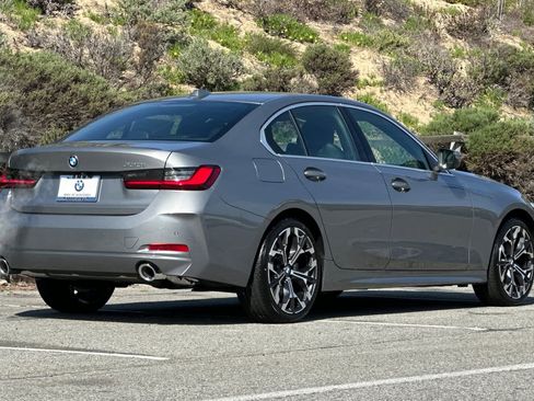New 2026 BMW 330i Sedan w/ Convenience Package RWD image 2