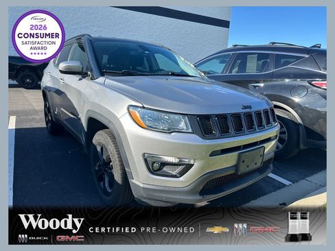Used 2020 Jeep Compass Latitude AWD/4WD image 1