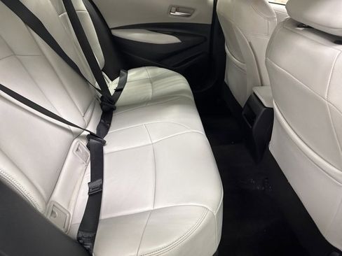 Used 2020 Toyota Corolla LE image 12