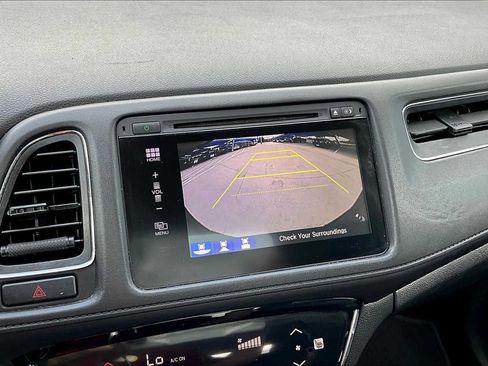 Used 2017 Honda HR-V EX image 26