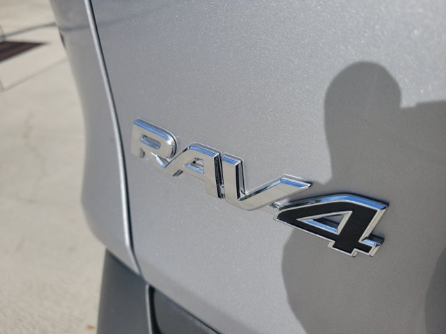 Certified 2025 Toyota RAV4 LE FWD image 10