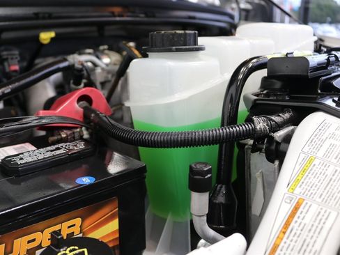 Used 2000 Ford F350 XLT image 36