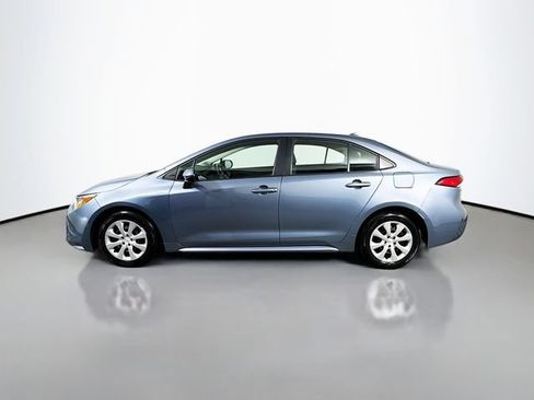 Used 2024 Toyota Corolla LE FWD image 5