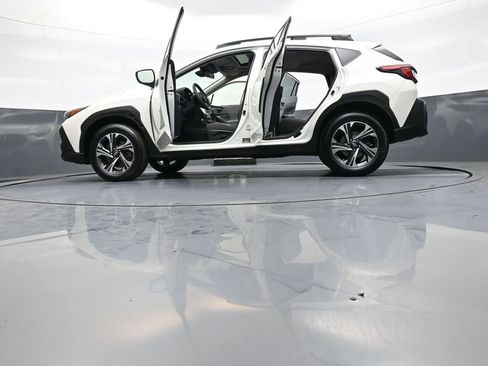 Used 2024 Subaru Crosstrek 2.0i Premium AWD/4WD image 50