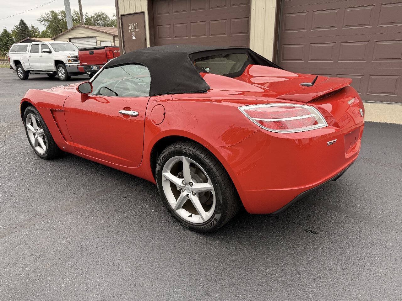Used 2007 Saturn Sky w/ Premium Trim Pkg RWD image 6