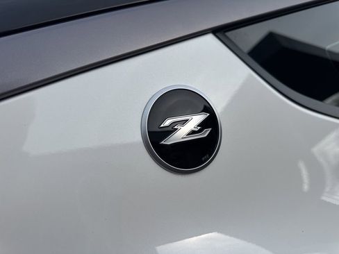 Used 2025 Nissan Z NISMO w/ Floor Mat Package image 17