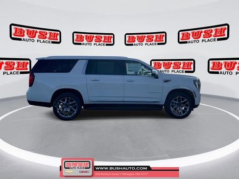 New 2026 GMC Yukon XL Elevation image 3