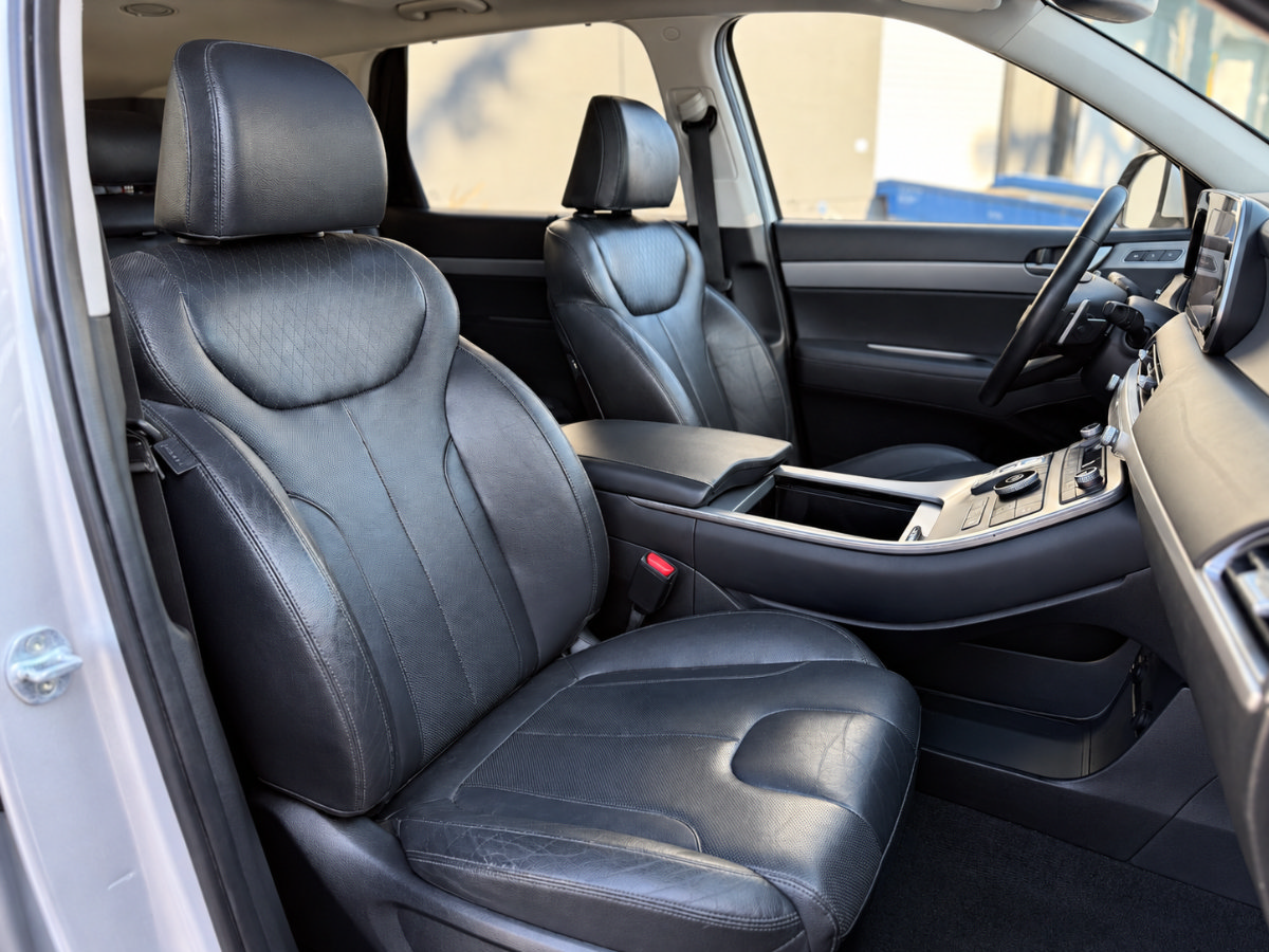 Used 2022 Hyundai Palisade SEL w/ 8P Bench Seat Package FWD image 14