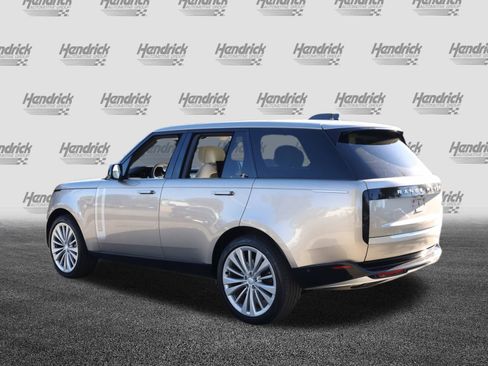 Used 2023 Land Rover Range Rover First Edition image 7