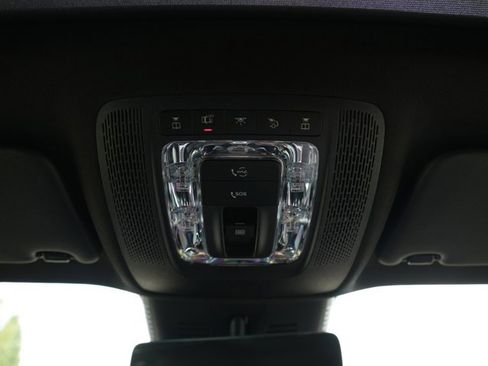 Certified 2026 Mercedes-Benz GLB 250 4MATIC image 32