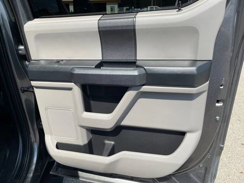 Used 2018 Ford F150 XL w/ Equipment Group 101A Mid AWD/4WD image 32