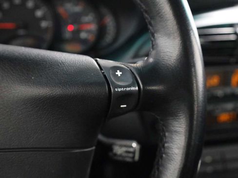 Used 2001 Porsche 911 Carrera image 26