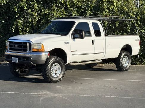 Used 2000 Ford F250 Lariat AWD/4WD image 4
