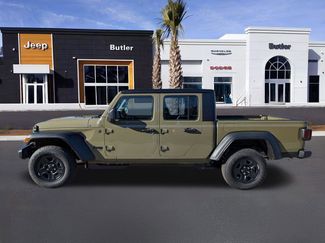 New 2026 Jeep Gladiator Sport video 3