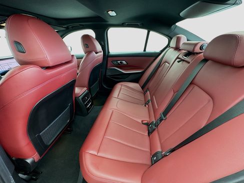 Used 2023 BMW 330e xDrive w/ Premium Package image 16