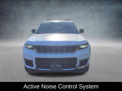 Used 2022 Jeep Grand Cherokee L Limited image 10