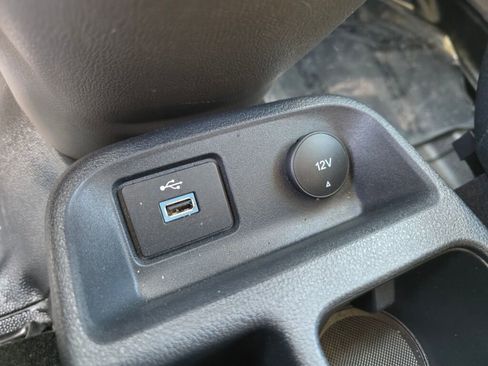 Used 2020 Ford Transit Connect XL FWD image 24