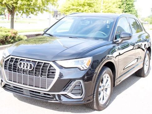 Used 2024 Audi Q3 2.0T Premium Plus AWD/4WD image 11