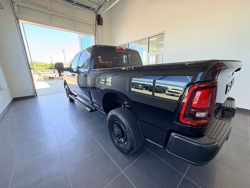 New 2026 RAM 2500 Tradesman AWD/4WD image 3