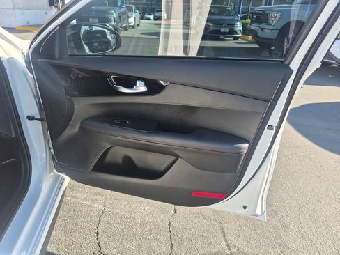 Used 2024 Kia Forte GT w/ GT2 Package FWD image 26