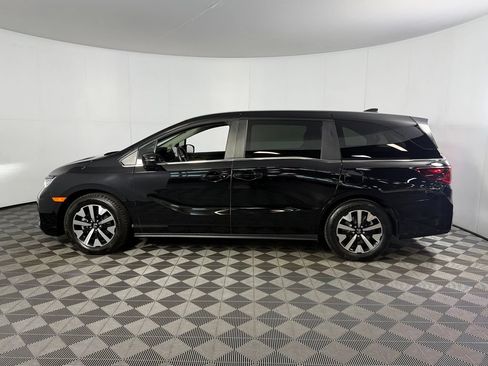 Used 2025 Honda Odyssey EX-L image 9